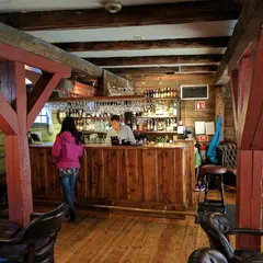 Baklommen bar