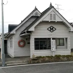 兼吉バス待合所