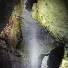 滝観洞
