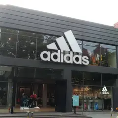 adidas 緑園道運動専業門市
