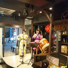 創作沖縄料理 二幸【国際通り・島唄ライブ・宴会・接待】
