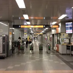アストラムライン 県庁前駅