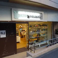 TRIANGLE