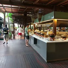 Kantok Restaurant at Burasari Resort