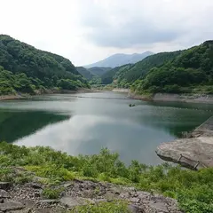 寺山ダム