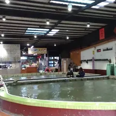 台北市士林區至善釣蝦場