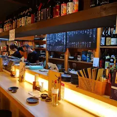 うまい魚と炭火焼 泰三屋 大阪 天神橋 居酒屋 海鮮 寿司 天ぷら 刺身 酒 人気 おすすめ カウンター