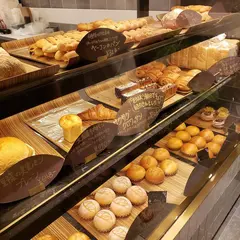Pain KARATO Boulangerie Cafe（パンカラト ブーランジェリーカフェ）