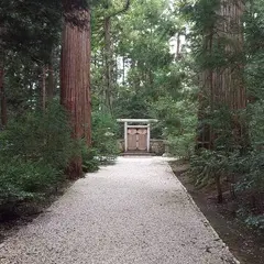 真野御陵(順徳天皇火葬塚)