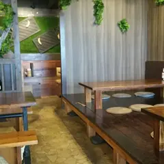ゴリラパンチ 浦添経塚店