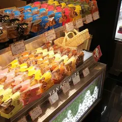 パティスリーヤナギムラ鹿児島中央駅店