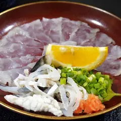 うろこ・かき船