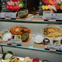 沼津港 かねはち セノバ店
