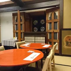 百足屋 本店