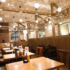 神戸元町ドリア ハーバーランドumie店