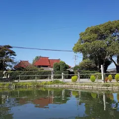 柳川観光開発（株） 川下り松月乗船場・松月文人館