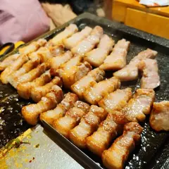 마굿간 생고기