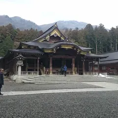 弥彦神社社務所