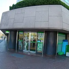 ファミリーマート青山ツインビル店