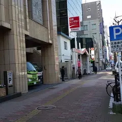 日産レンタカー 天神店