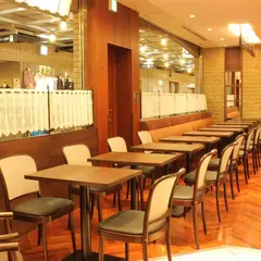 66cafe 六本木六丁目食堂 飯田橋店