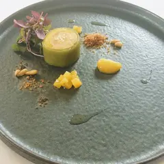 フレンチレストラン エヴォリュエ