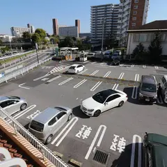 八潮駐車場