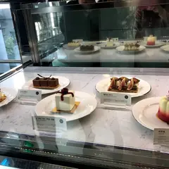 우나스 UNAS