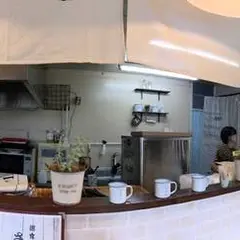 居食や さんとく