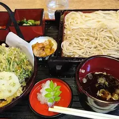 栃木屋きそば店