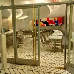 Guggenheim Museum Store