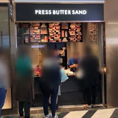 PRESS BUTTER SAND