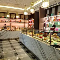 The Mandarin Cake Shop