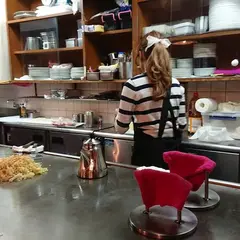 ひろしまや