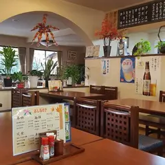 レストラン桃太郎