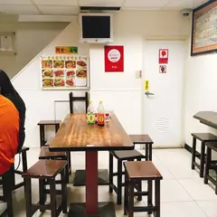 金満園