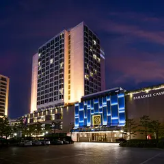 Paradise Hotel