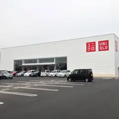 ユニクロ 倉敷平田店