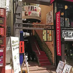 スタジオＦ渋谷スペイン坂店