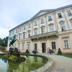 ミラベル宮殿（Mirabell Palace）