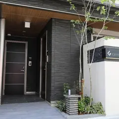 グランドベース博多邸