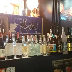 沖縄料理 しーさ 本店＆隠れ家