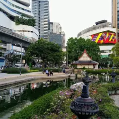 ベンチャシリ公園