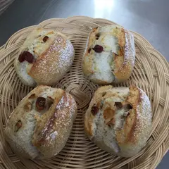 雲仙パン&カフェ（自家製天然酵母パン）