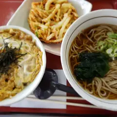 山田うどん食堂 大宮中川店