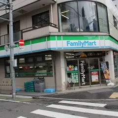 ファミリーマート 南台中野通り店