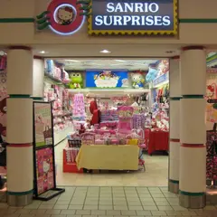 Sanrio Surprises - Kahala Mall