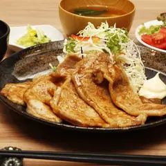 ごはん処 ぱんぷきん