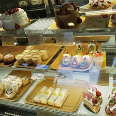 洋菓子店ニノカニーノ