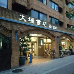 大垣書店&cafe 高野店